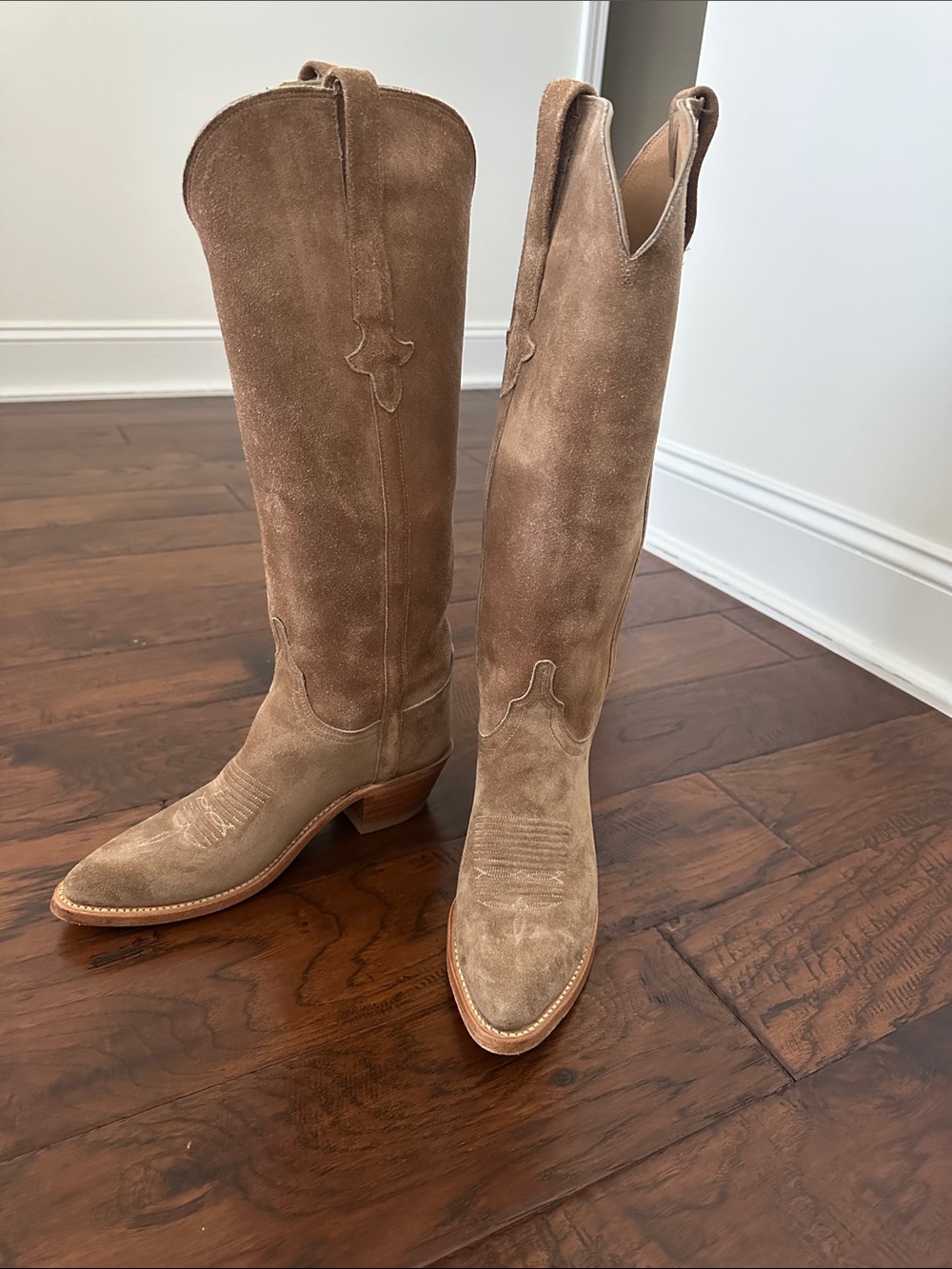 Lucchese Priscilla Suede Western Boots